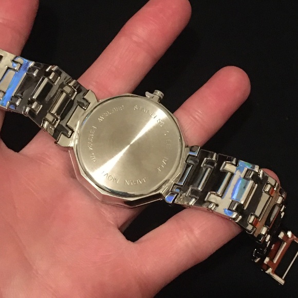 VINTAGE JAPAN MOVT Men’s Silver Tone Watch - Picture 6 of 9